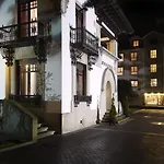 Y Arias 호텔 나비아