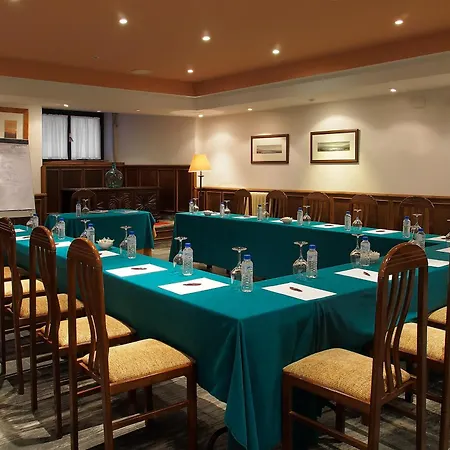 Y Arias Hotel Navia