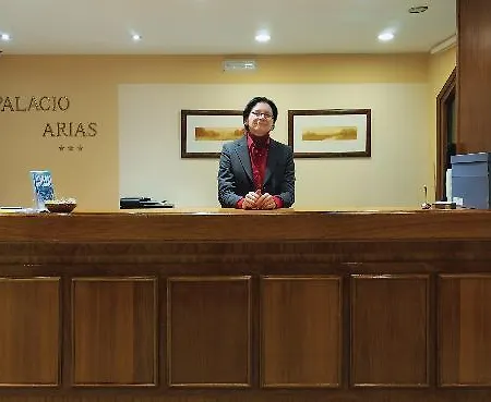 Y Arias Hotel Navia