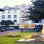 Y Arias Hotel 3*